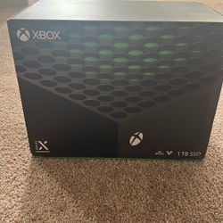Xbox Series X - Gaming Console - 1TB SSD 