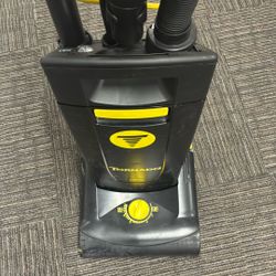 Industrial Vacuum Cleaner 