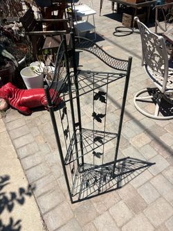 Metal folding garden plant stand