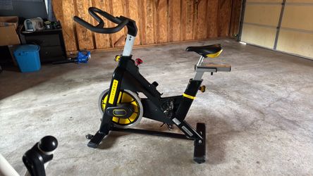 Livestrong Indoor Cycling Spin Bike