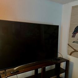 VIZIO 70" Class V-Series 4K UHD LED SmartCast Smart TV HDR