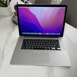 Apple MacBook Pro 15"Retina 16GB 512GB SSD MACOS MONTEREY