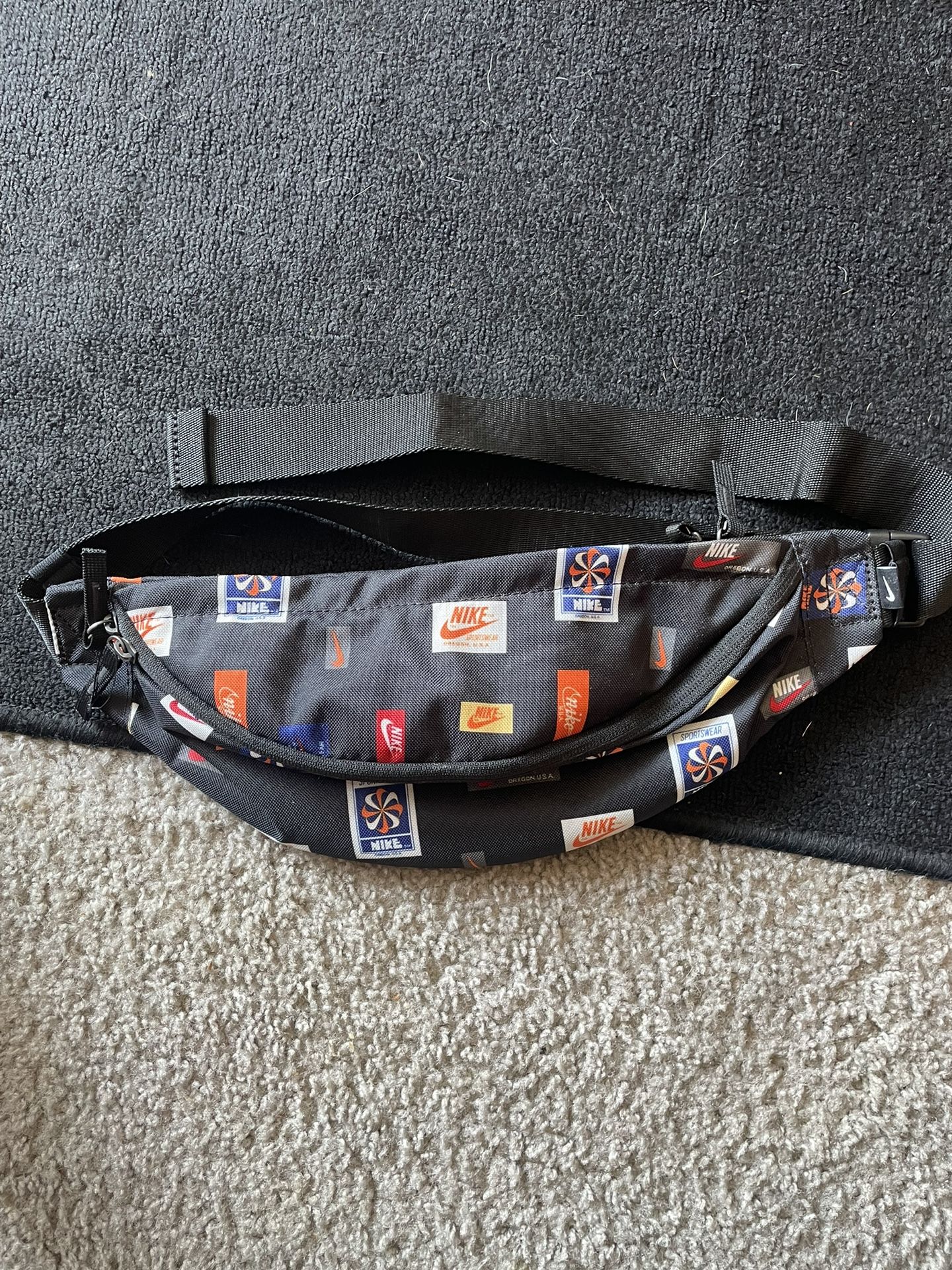 Nike Waist Bag
