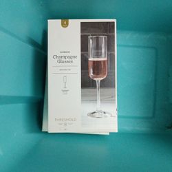 SayBrook Champagne Glasses