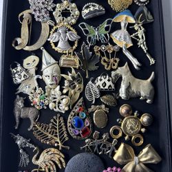 Vintage Pin Lot Over 70