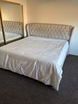 Upholstered Tufted Bed Frame with Headboard