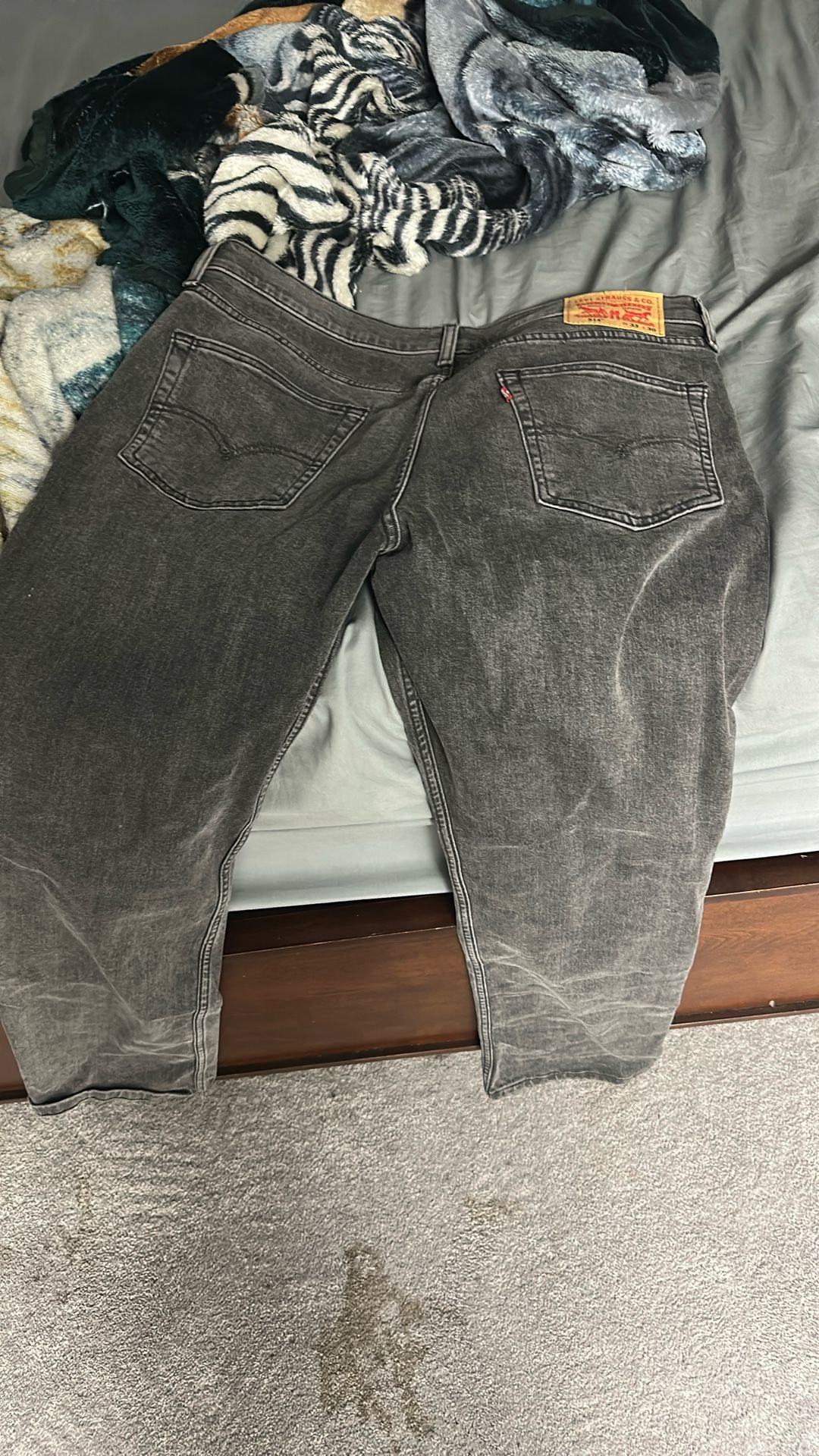 Levi’s Jeans Faded Grey/price Is Not 1$ Make Me An Offer