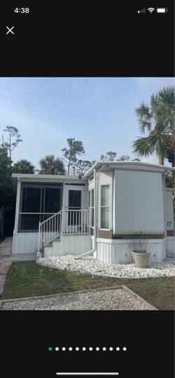 Mobile home for sale does need a little deep cleaning but for the price it’s well worth it