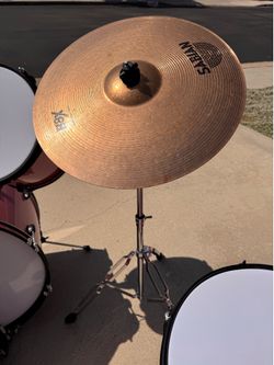 5 Piece Beginner Drum Set w/ Sabian Crash Ride 18”