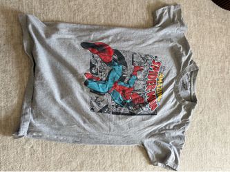 Spider-Man shirts and wallet bundle