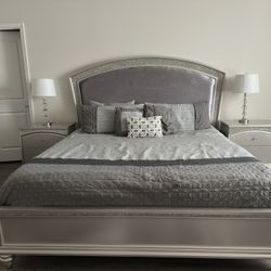 6 Piece Grey King Bedroom Set