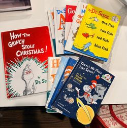 Dr. Seuss books (10)