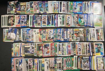 RICKEY HENDERSON Star Baseball Card Lot (~273) HOF Athletics Yankees 