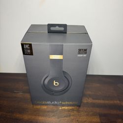 Studio 3 Beats Wireless Headphones