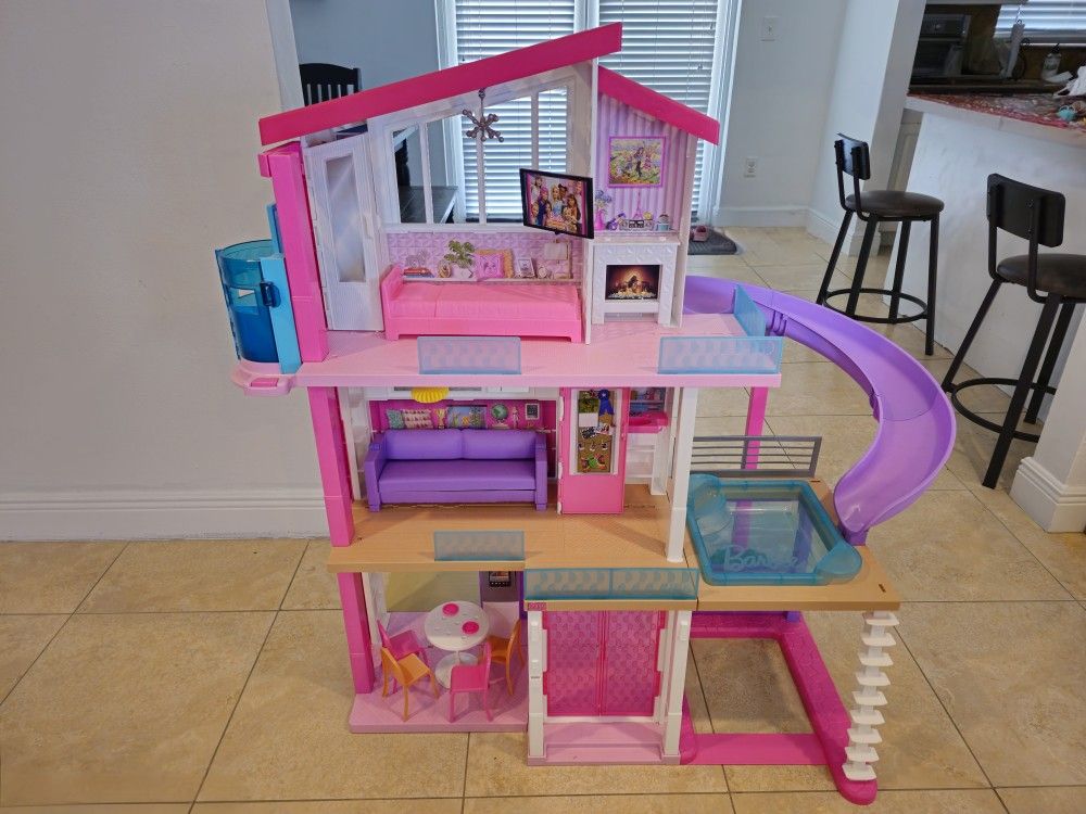 2021 Barbie Dream House Playset