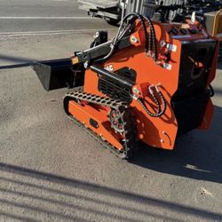 2024 Mini Skid Steer 