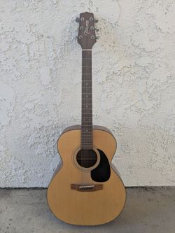 Takamine Acoustic Guitar Natural Finish