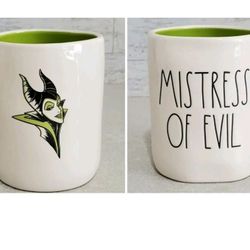 Rae Dunn Disney  MISTRESS OF EVIL Villains Maleficent Mug Sleeping Beauty New