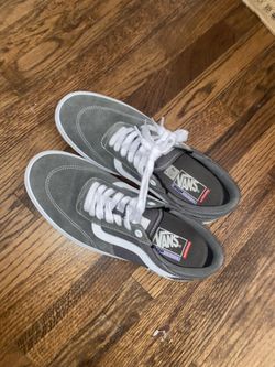 New Vans Skate Shoes Size 9.5
