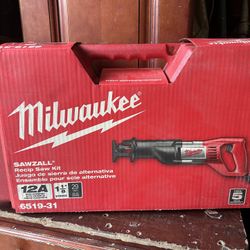Milwaukee saw kit