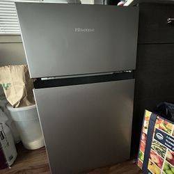 Mini Fridge - Gently Used