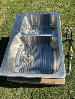 Glacier Bay 18 Gauge Double Bowl Kitchen Sink