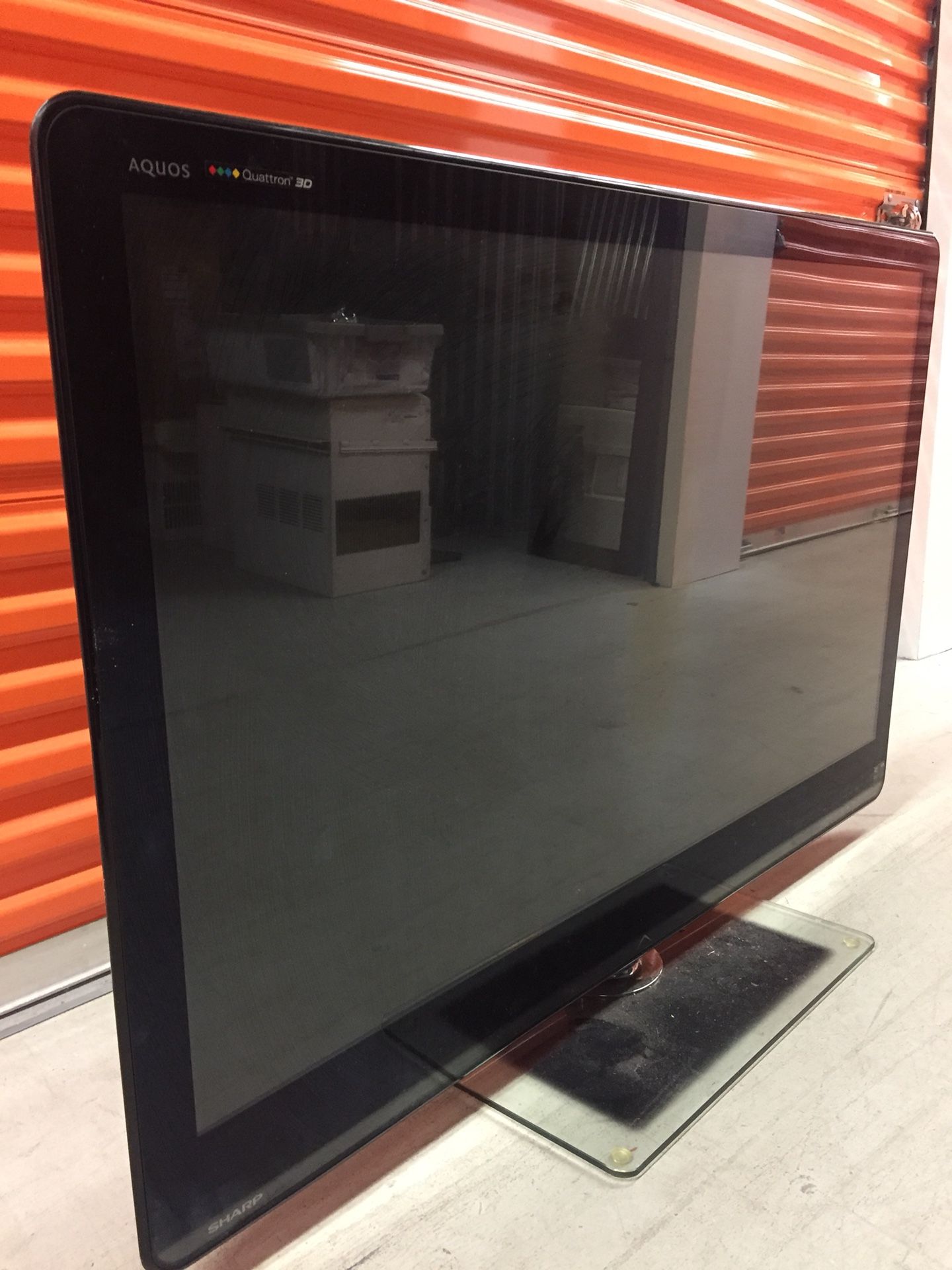55 inch Sharp Aquos Quattron 3D Television