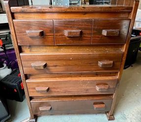 Solid Wood Dresser 33"X 16"x44"