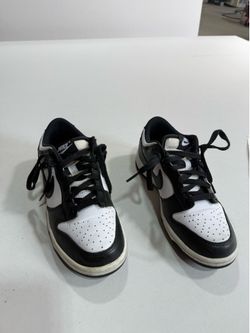 Nike Dunk low “Panda”