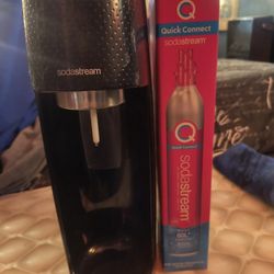 Sodastreeam Dispenser And Quick Connect Cartridge 