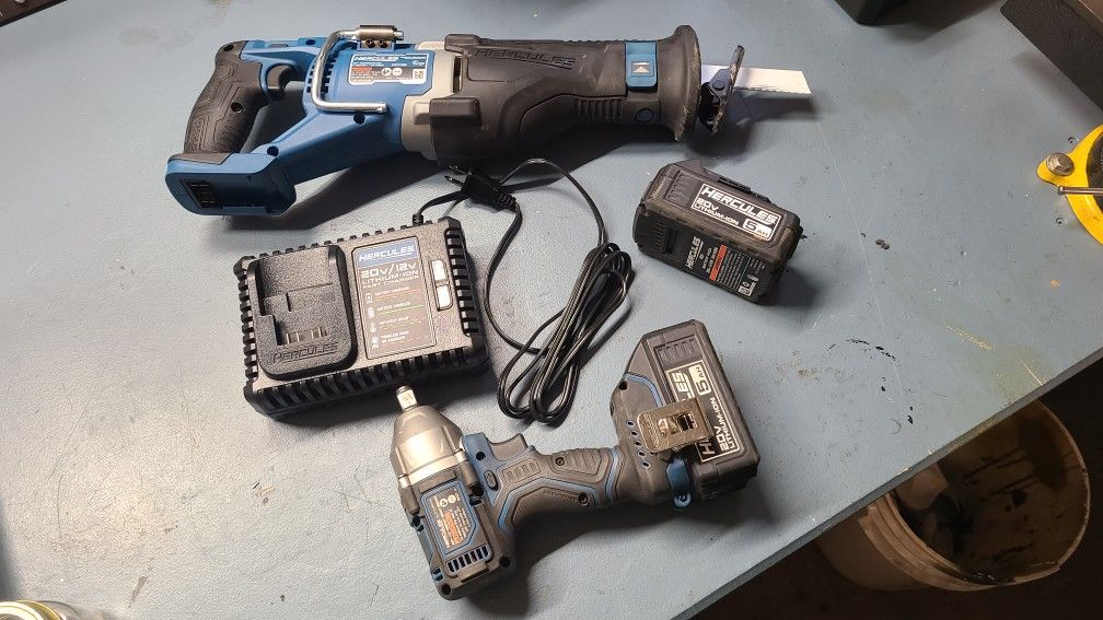 Hercules 20v 1/2 Inch Impact Saws All 5AH Batteries And Charger 