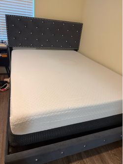 queen bed