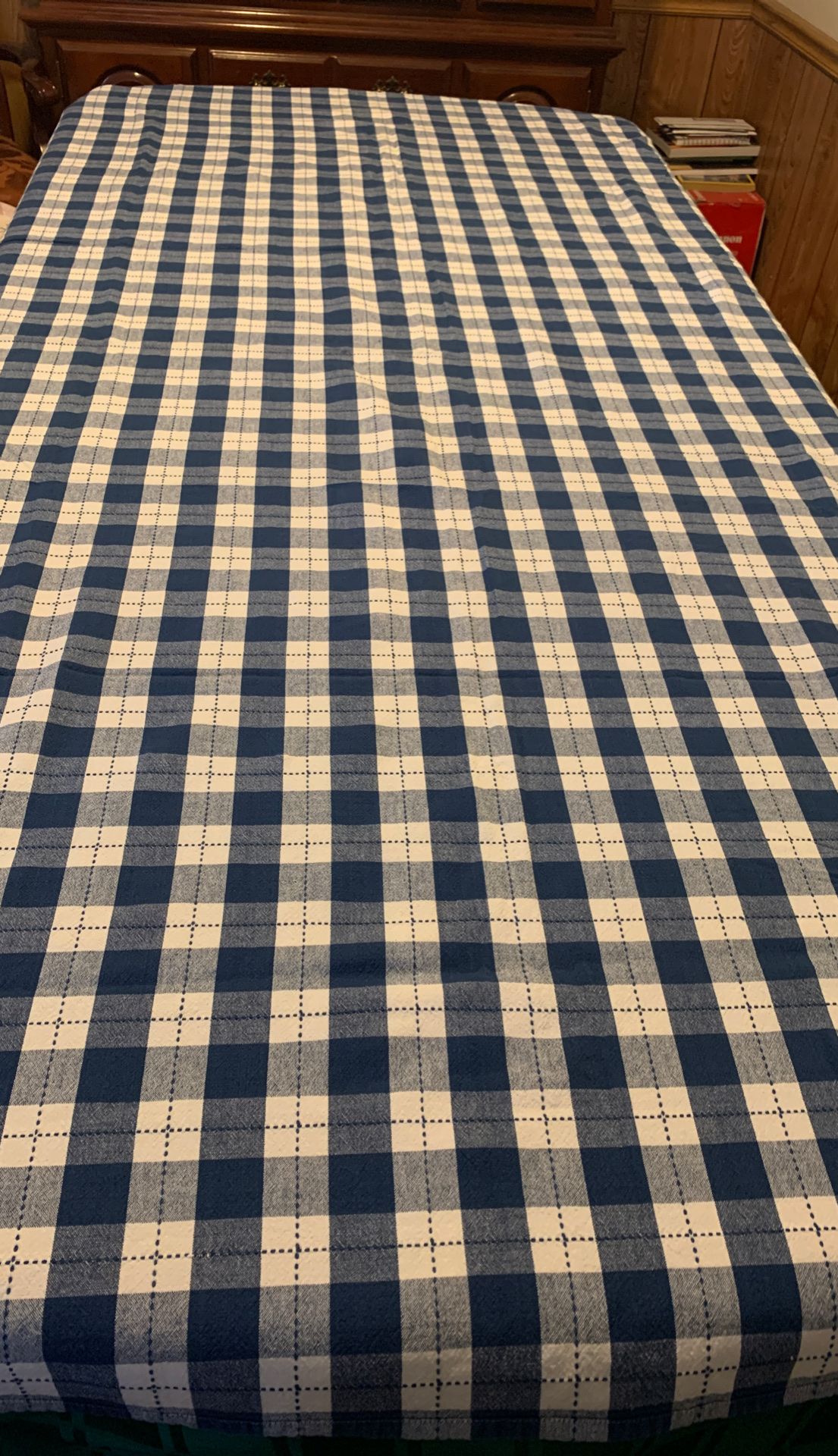 Rectangular tablecloth,