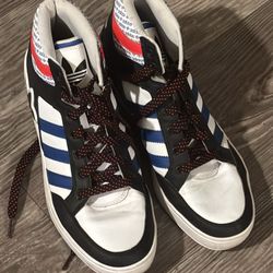 Size 10 Adidas Sneakers