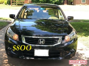 🟢💲8OO I'm selling urgent! 2OO9 Honda Accord Runs and drives great. Clean title in hand! Mechanically perfect! very strong V6🟢..