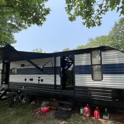 Forest River Cherokee RV