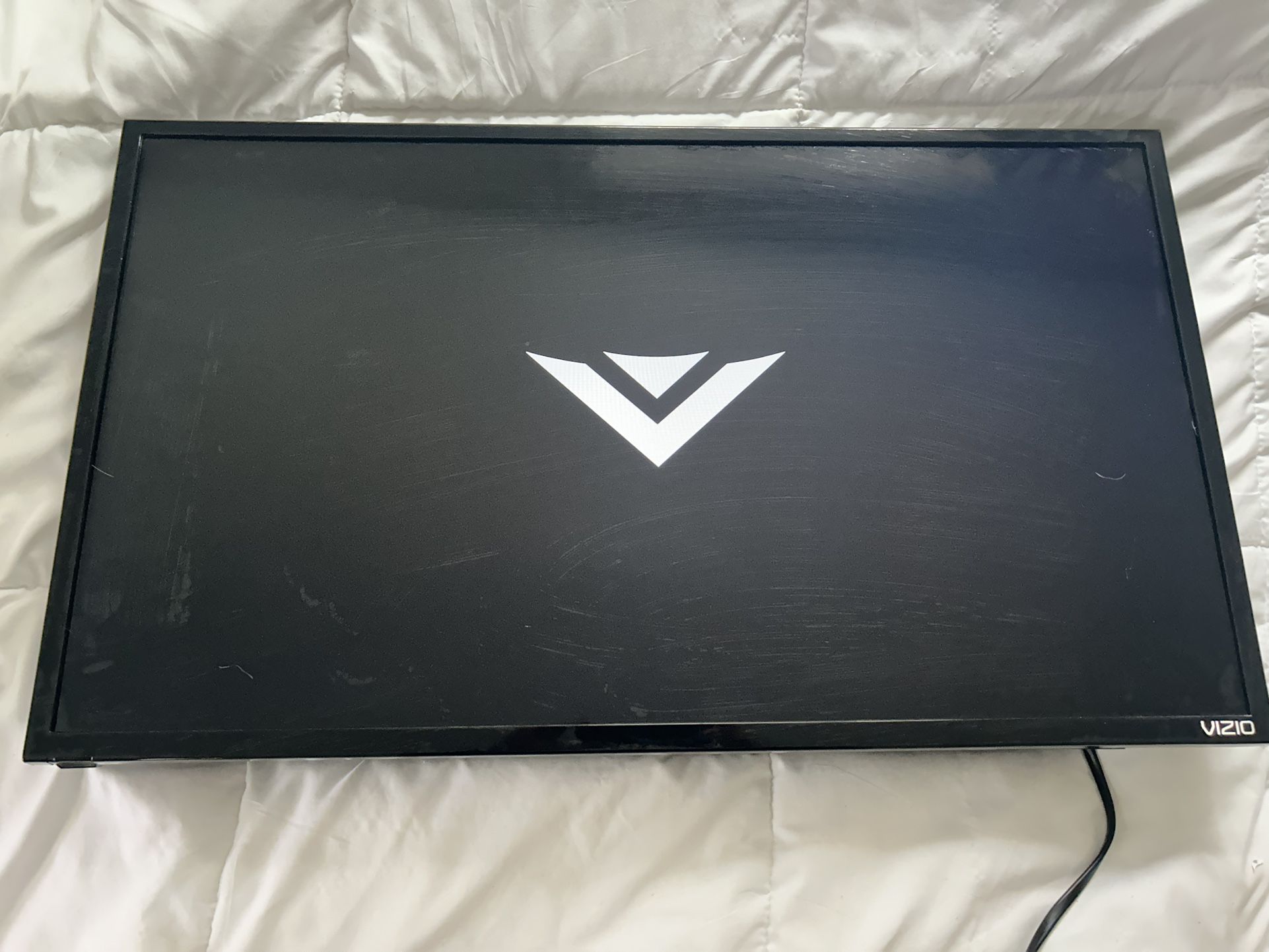 Vizio D-Series D32f-E1 32" 1080p HD Full Array LED Internet TV *WORKING*