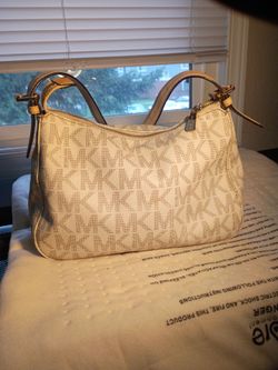 Michael kors purse