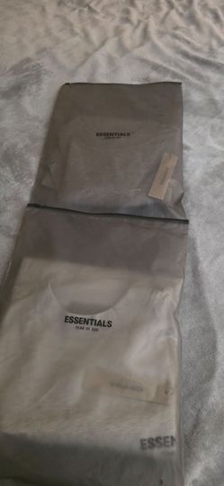 ESSENTIALS size M