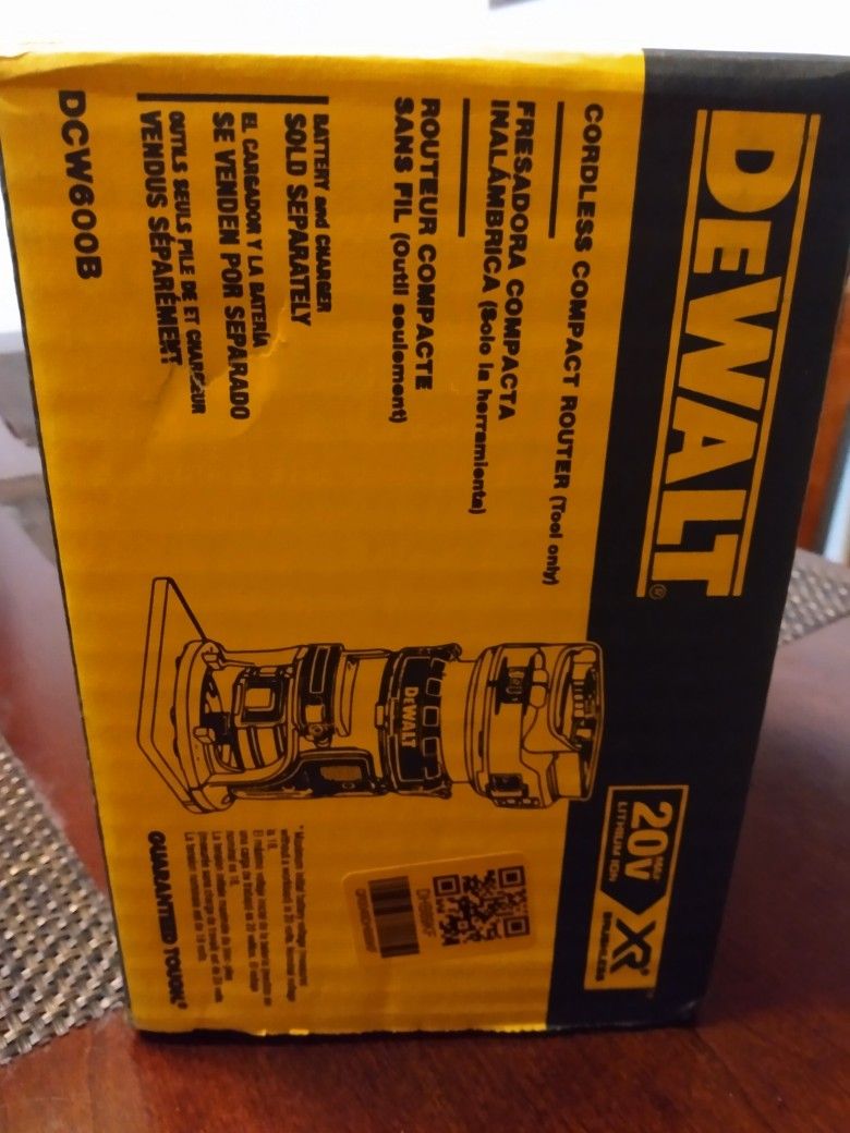 Router DCW600B Brand New, Nuevo En Caja( In The Box) 120