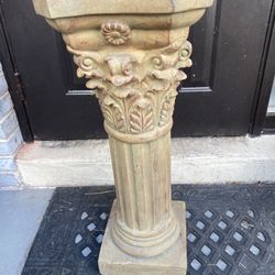 Garden Column Or Pedestal 