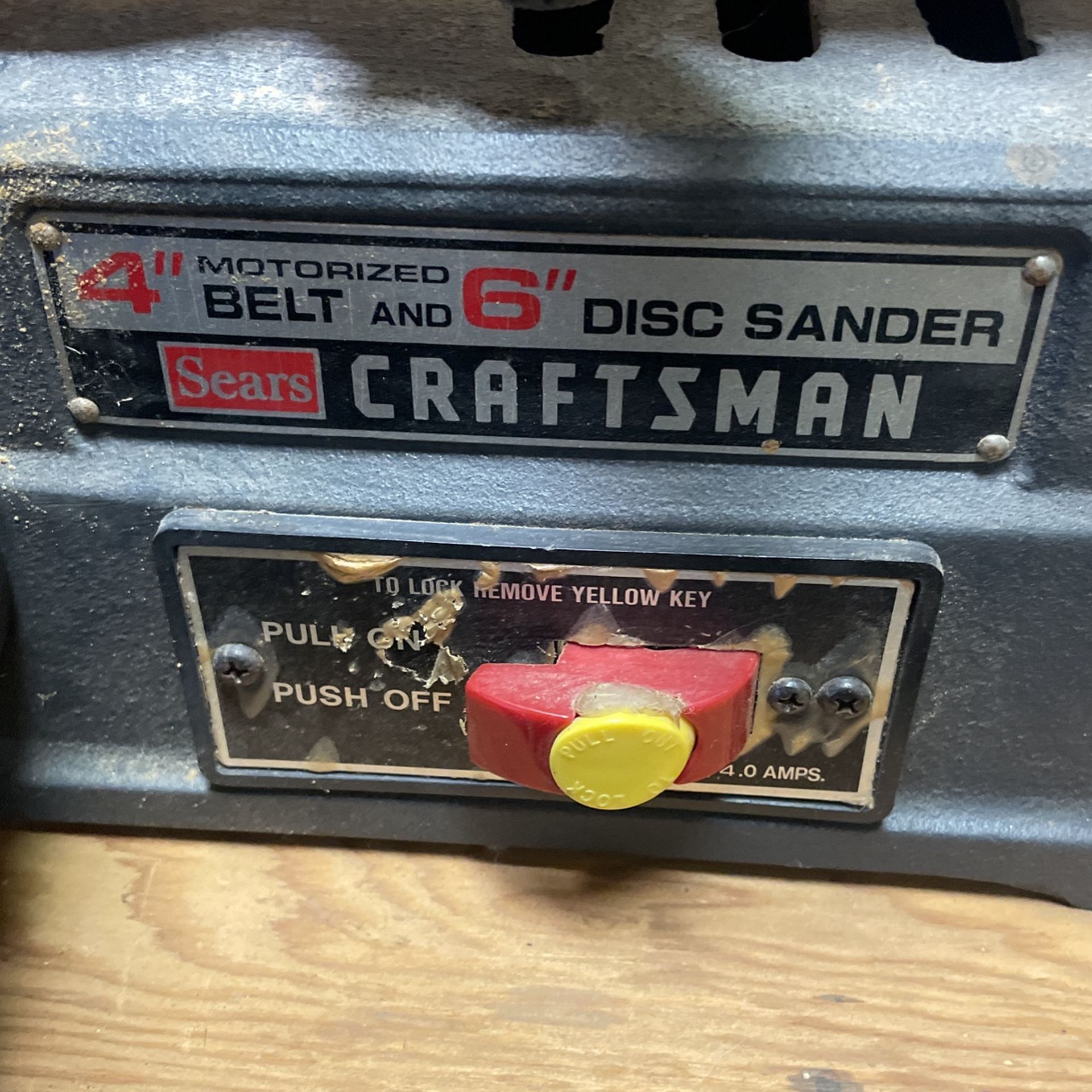 Craftsman 4 inch belt and 6 inch disc sander in good working condition