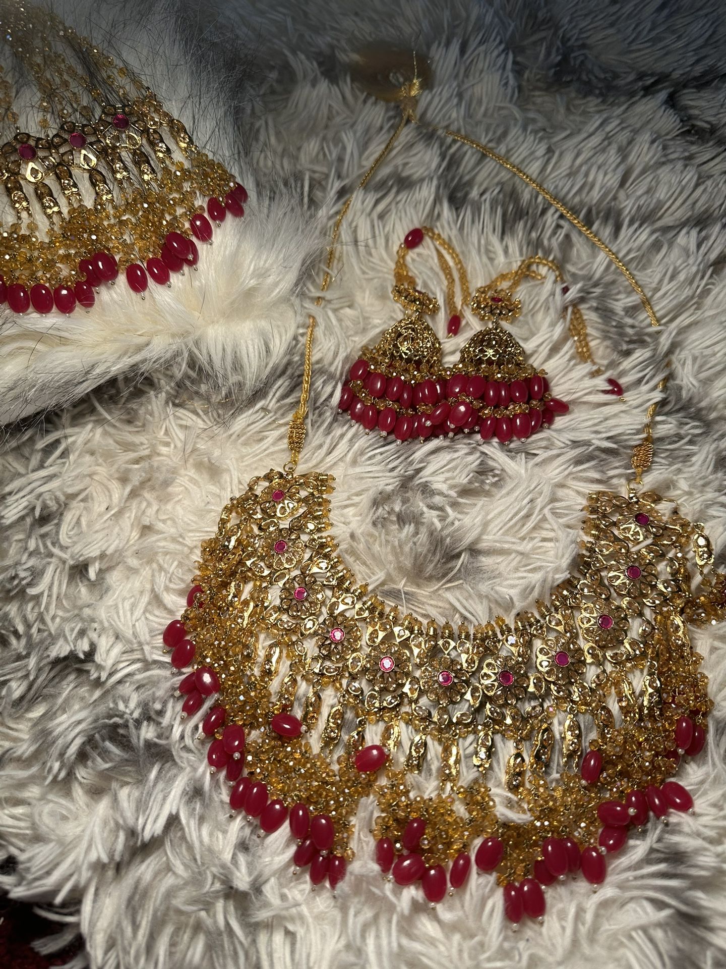 MAGENTA GOLD BRIDAL INDIAN JEWELRY SET JHUMAR JHUMKA PAKISTANI SHAADI KUNDAN TIKKA