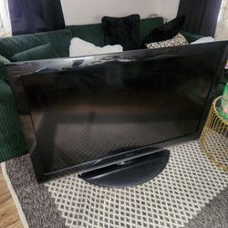 55" TV