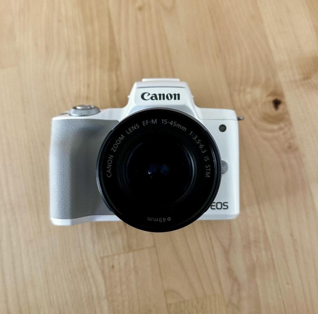 Canon EOS M50