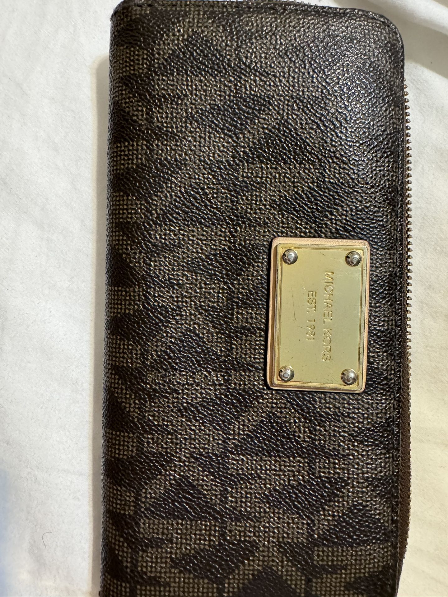 Michael Kors wallet