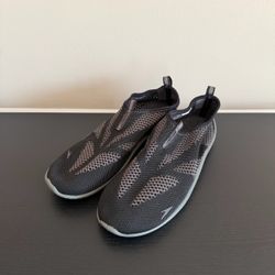 Speedo Kids 4-6 Water Sport Shoes Surf Knit Low Top Gray Black Mesh Beach Pool