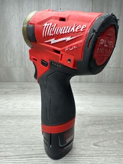 Milwaukee M12 FUEL SURGE 2551-20 Hex Driver w/ 2 Batteries (A1D030560)