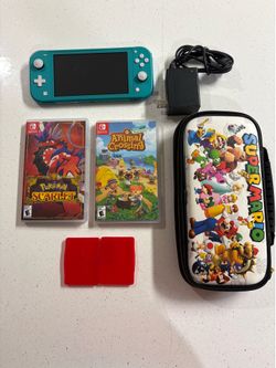 Nintendo Switch Lite & 2 Games