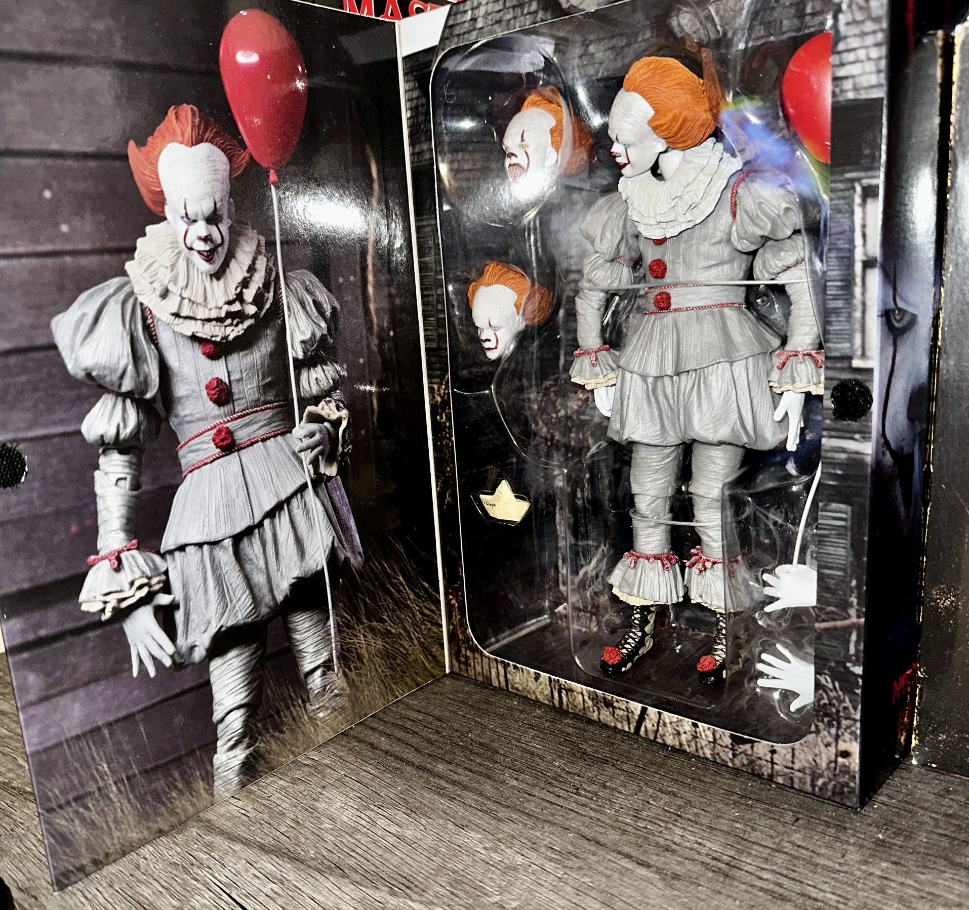 7" NECA It Ultimate Pennywise Clown Action Figure Movie Model Doll Toys 2017